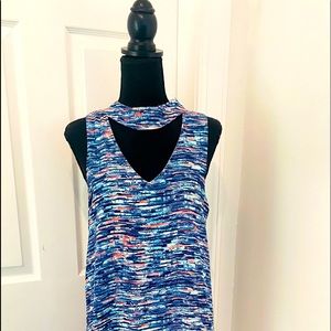 Worn twice, dress shift style, above the knee, size medium. Excellent condition